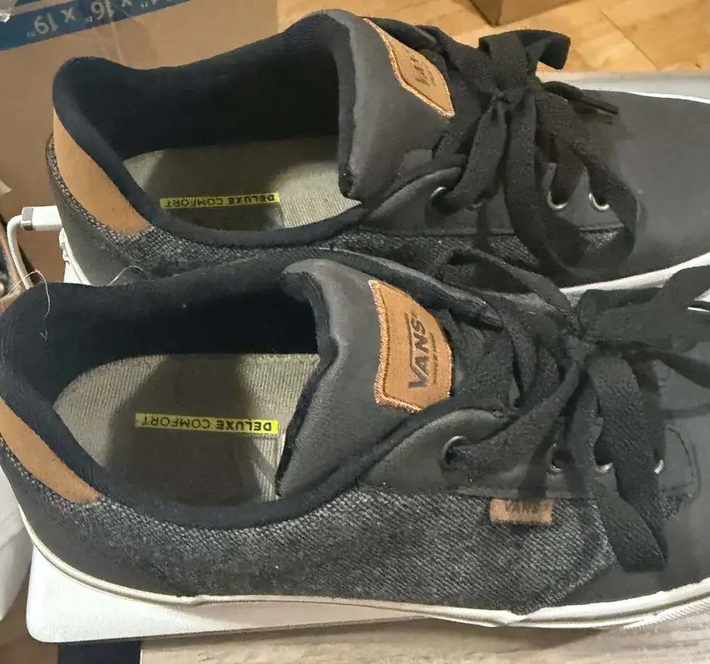 Vans Atwood Low Top Skate Shoes Black/Grey - Picture 6 of 7